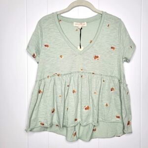 🌻Penelope Rose Embroidered floral top